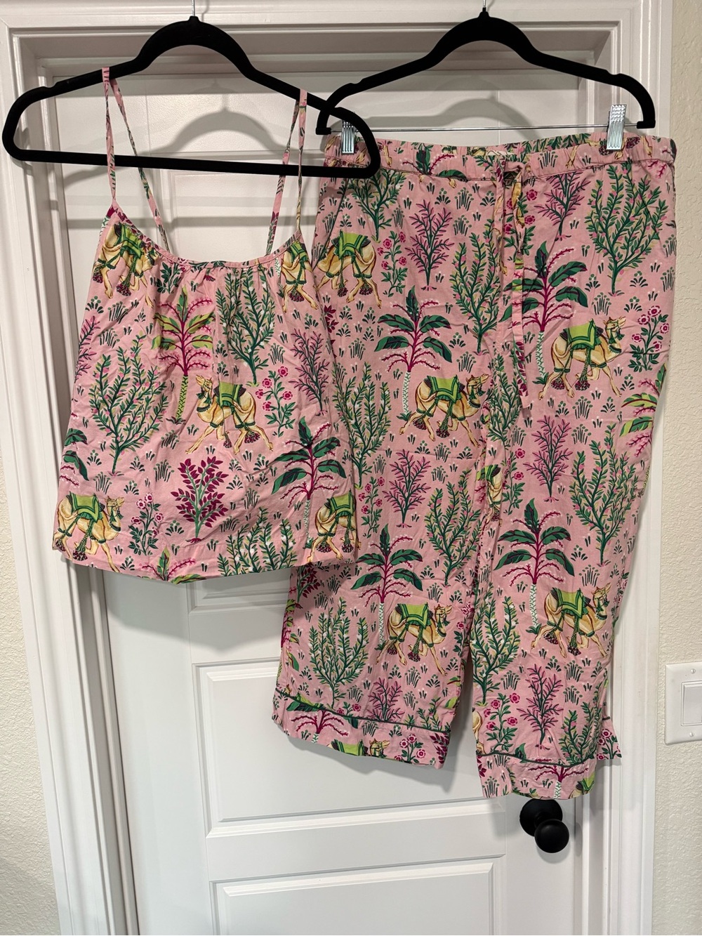 Printfresh Camel Courtyard in pink, sized large, cropped pants with cami